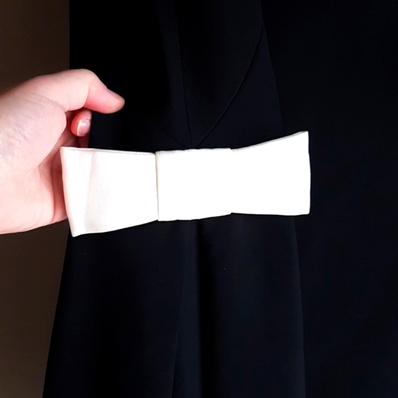 TED BAKER Black Emorly Dress with Side Bows Size 1 - Picture 5 of 10